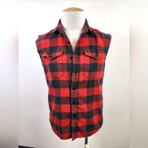 American Eagle Red and Black Plaid Flannel Sleeveless Button Front Shirt, sz SM